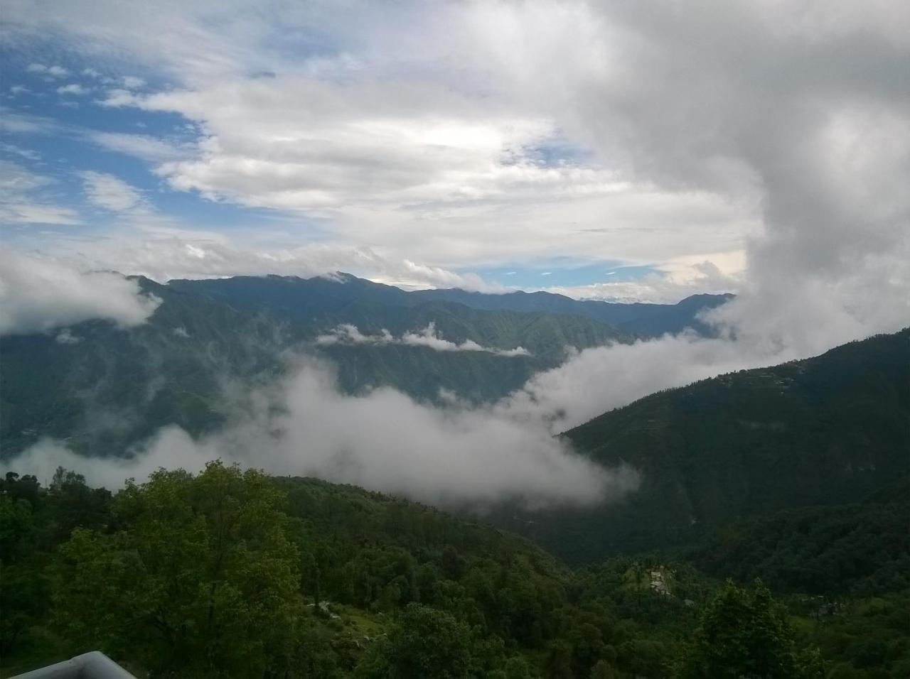 Hotel The Mountain Quail Mussoorie Zewnętrze zdjęcie